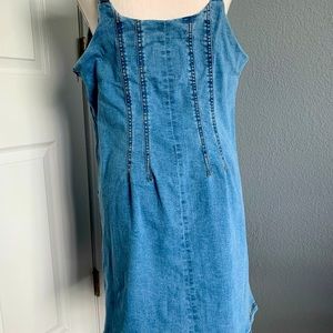 Denim jumper - stretch material in women’s  SZ XL